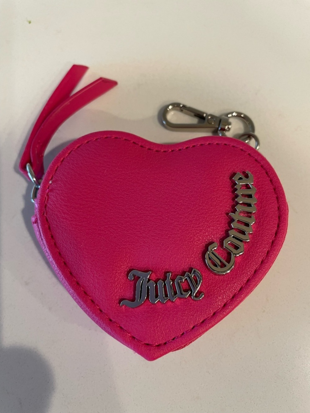 NWOT Juicy Couture Hot Pink Heart Coin Pouch Keychain